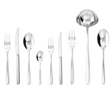 Sambonet, Hannah, Servizio