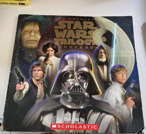Complete star wars trilogy - star,