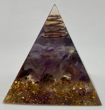 Piramide Orgonite Ametista