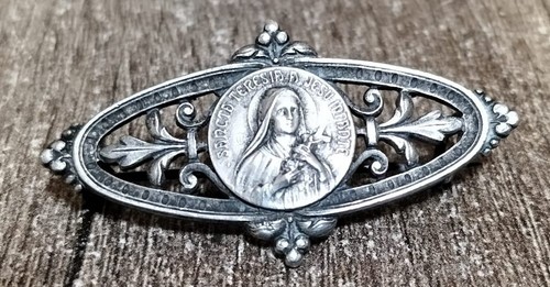 Vecchia spilla religiosa - vecchia,