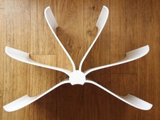 Kartell - Porta riviste prima pagina - Disegnato da Ferruccio Laviani r.r.p. 270€