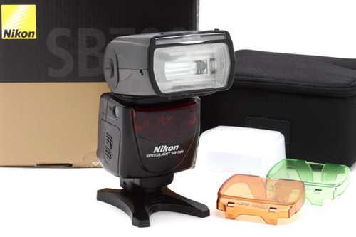 Nikon 700 speedlight - sb-700, con