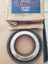 CUSCINETTO A RULLI CONICI GNUTTI 32221A MISURA 105X190X54,9 MM