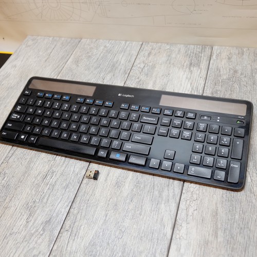 Logitech k750 tastiera - logitech,