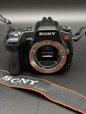 Sony Alpha DSLR-A300 10,2