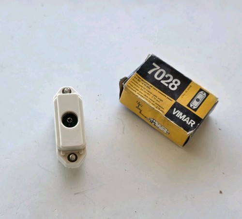 Vimar 7000 7028 - , presa