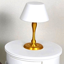 Mini lampada da tavolo scala