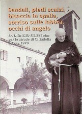 Sandali piedi scalzi bisaccia