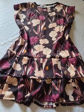 Abito curvy floreale Sartoria Sovvervisa corto con balze L/XL Floral curvy dress