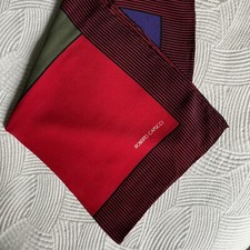 ROBERTO CAPUCCI FAZZOLETTO/POCHETTE 100% seta Vintage originale anni ‘70 cm 45