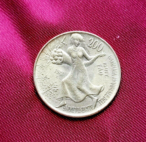 Moneta 200 lire 1981 - moneta,