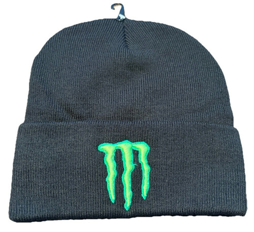 Cappello nero invernale