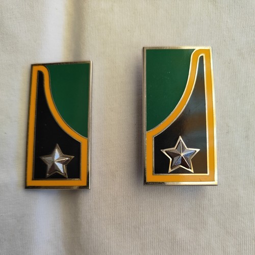 Mostrine distintivi esercito - mostrine,