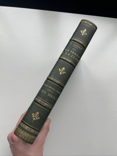 Jules verne terre - jules,
