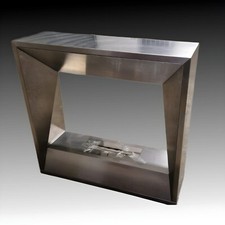 Camino design al bioetanolo in acciaio inox satinato Dim: cm 97 x 30,5 x h. 91,5