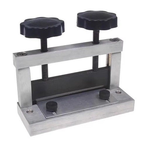 Mini piegatrice micropiastre