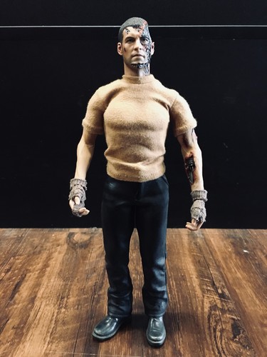 Hot toys marcus wright - marcus,