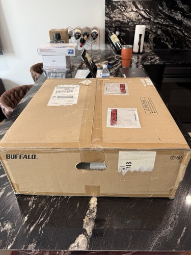 Nuovo nella scatola buffalo - nella, scatola: