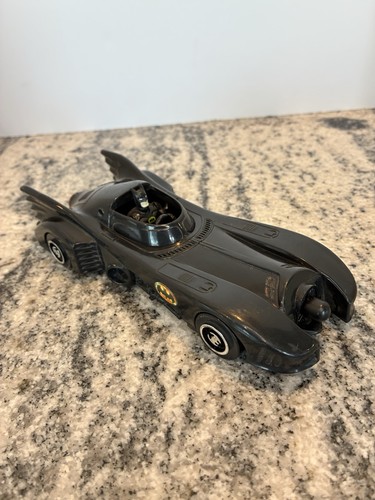 Batmobile kenner 1989 figurina - kenner,
