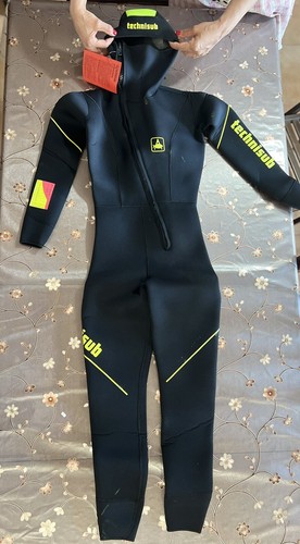 Muta technisub combat lady - muta,
