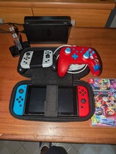 nintendo switch console usata con accessori e gioco Mario Kart 8 Deluxe 