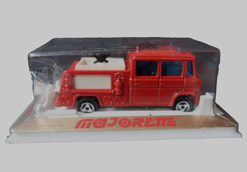 Camion pompier mercedes - pompier,