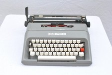 Macchina da Scrivere Olivetti