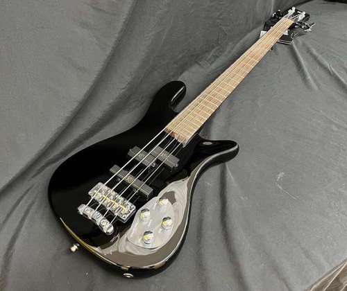 Warwick streamer 4st 882026 - streamer,