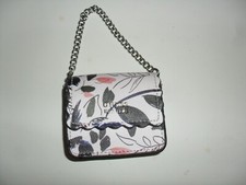 RARA E PARTICOLARE MINI BORSA GUESS EST 1981  MAI USATA  COME NUOVA 