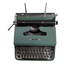 Hispano Olivetti Pluma 22