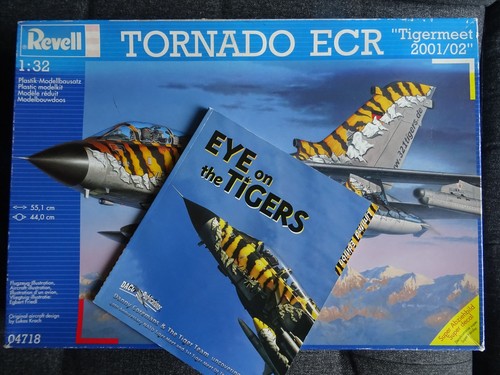 Revell 04718 tornado ecr - 04718, 1:32