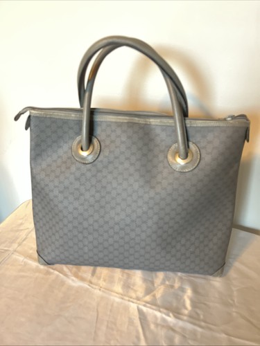 This vintage gucci - this,