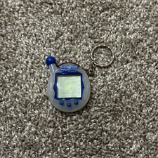 Tamagotchi connection 2004 - tamagotchi,