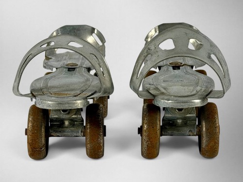 Vintage globe skate - corp, n.