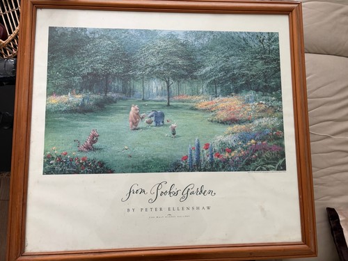 The walt disney - gallery, winnie