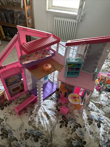 Casa delle barbie - delle,