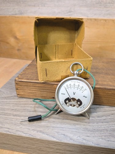 Vintage 1920s 30s - pocket, watch