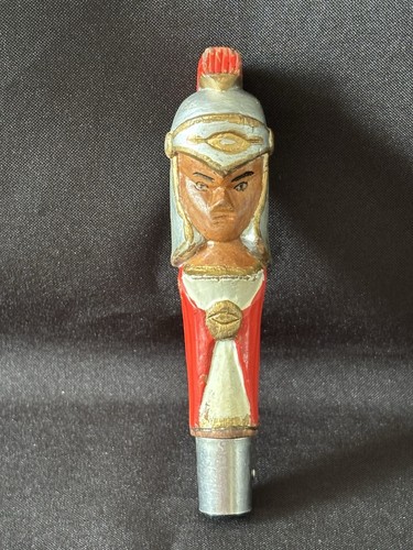 Opinel sculpté romain - sculpté,
