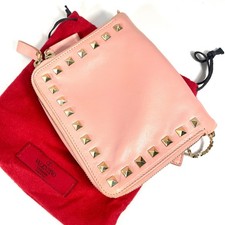 Valentino Garavani Sutds