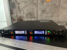 Shure AXT400 Axient Ricevitore Microfono Wireless a Doppio Canale (A - 470-698 MHz)