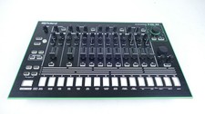 Roland rhythm performer - roland,