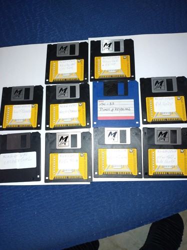 Korg floppy disck - 10,