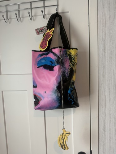 Borsa nuova con etichette - , 2006