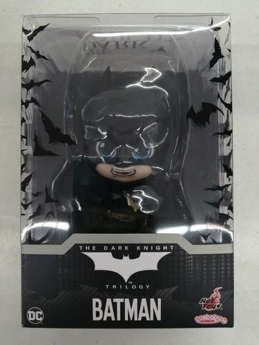 Hot toys batman - toys, dark