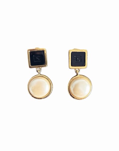 Givenchy vintage clip - vintage, clip-on