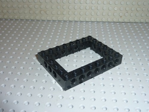 Lego black technic brick - 6, 8