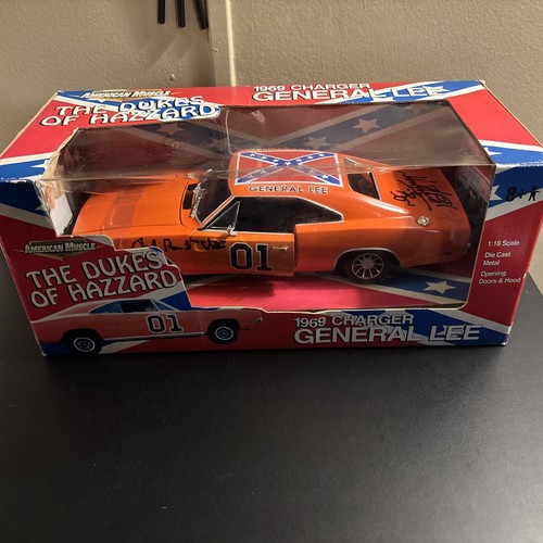 Caricabatteria auto 18 - auto, 1:18