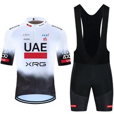 Set maglia e pantaloncini