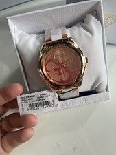 Reloj Guess Dorado Rosaceo