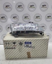 PROIETORE ANTERIORE DESTRO